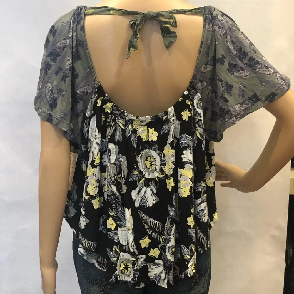Free People black & green cold shoulder floral top - Picture 6 of 15